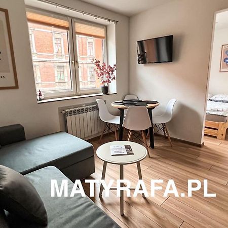 Apartamentsbymatyrafa-Iv Tarnowskie Góry Buitenkant foto